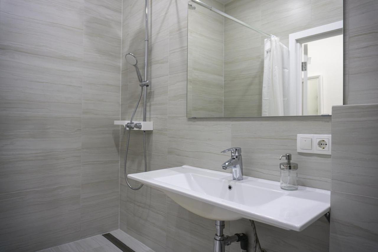 Arkadia Apt *